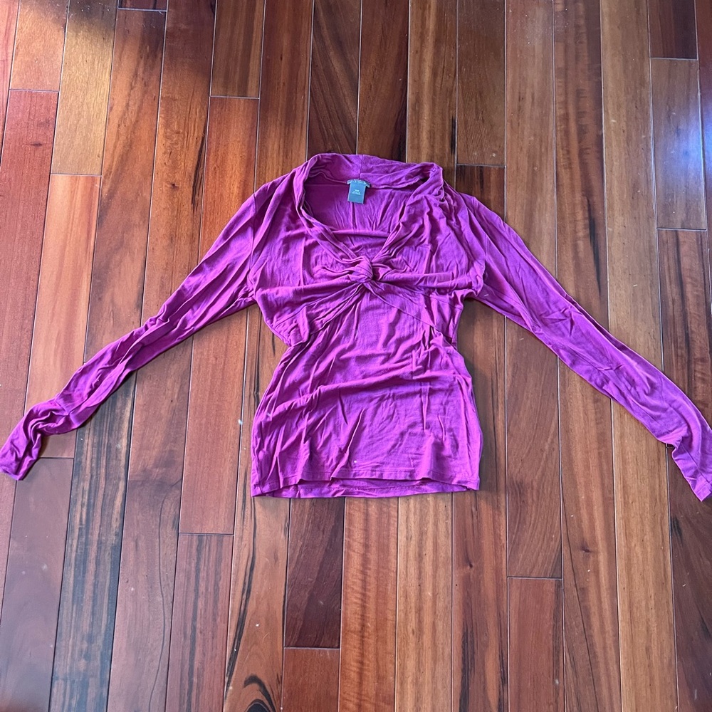 Ann Taylor low-cut magenta top